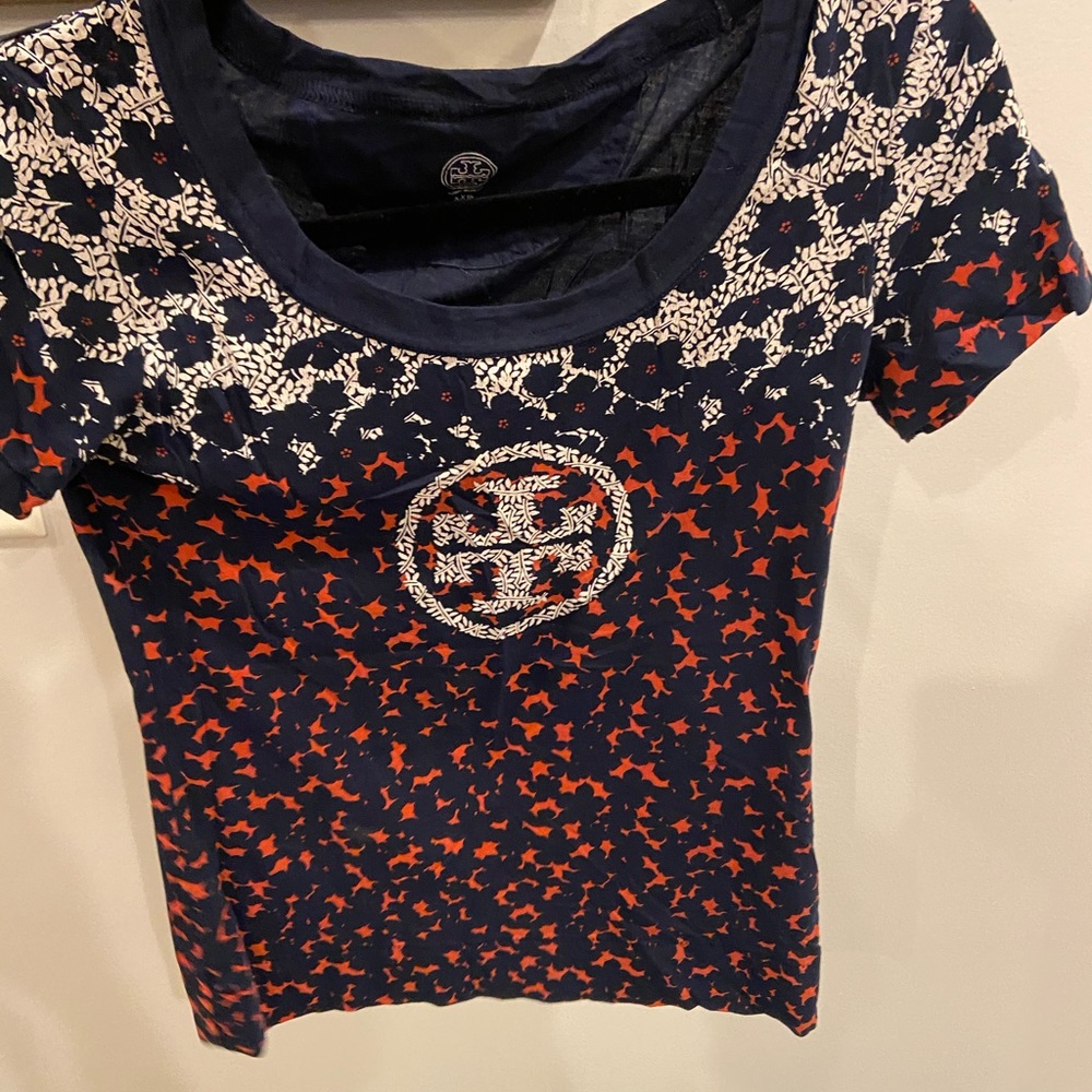 Tory Burch t shirt